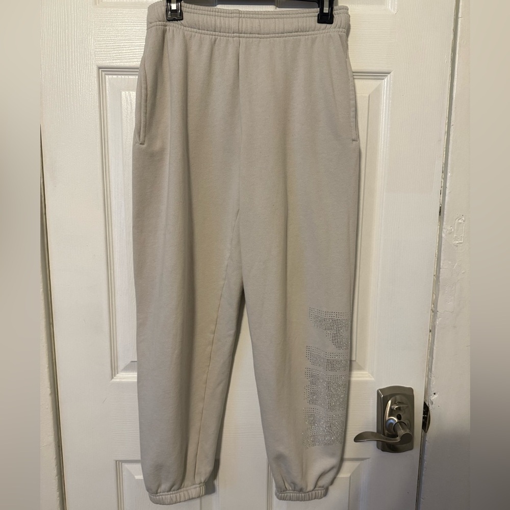 Victoria's Secret PINK Women’s  Light Gray Joggers. Size XS